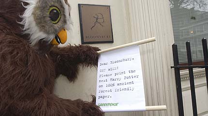 Hedwig delivers an 'owler' to Harry Potter's publishing company, Bloomsbury