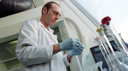 Dr Kevin Brigden at work in Greenpeace's research laboratory, Exeter University