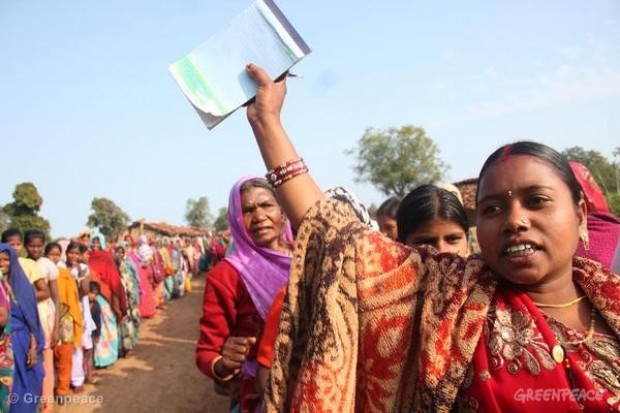 Women peacefully protesting in Mahan