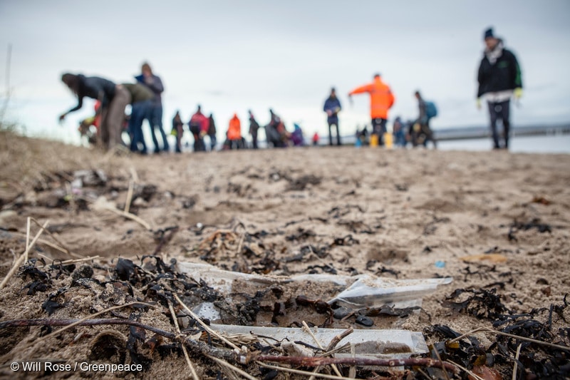 Image for A rubbish truck of plastic in the ocean every minute  –  and how you can help