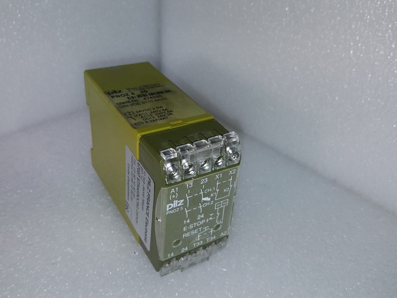 474590 Pilz Safety relay PNOZ 5