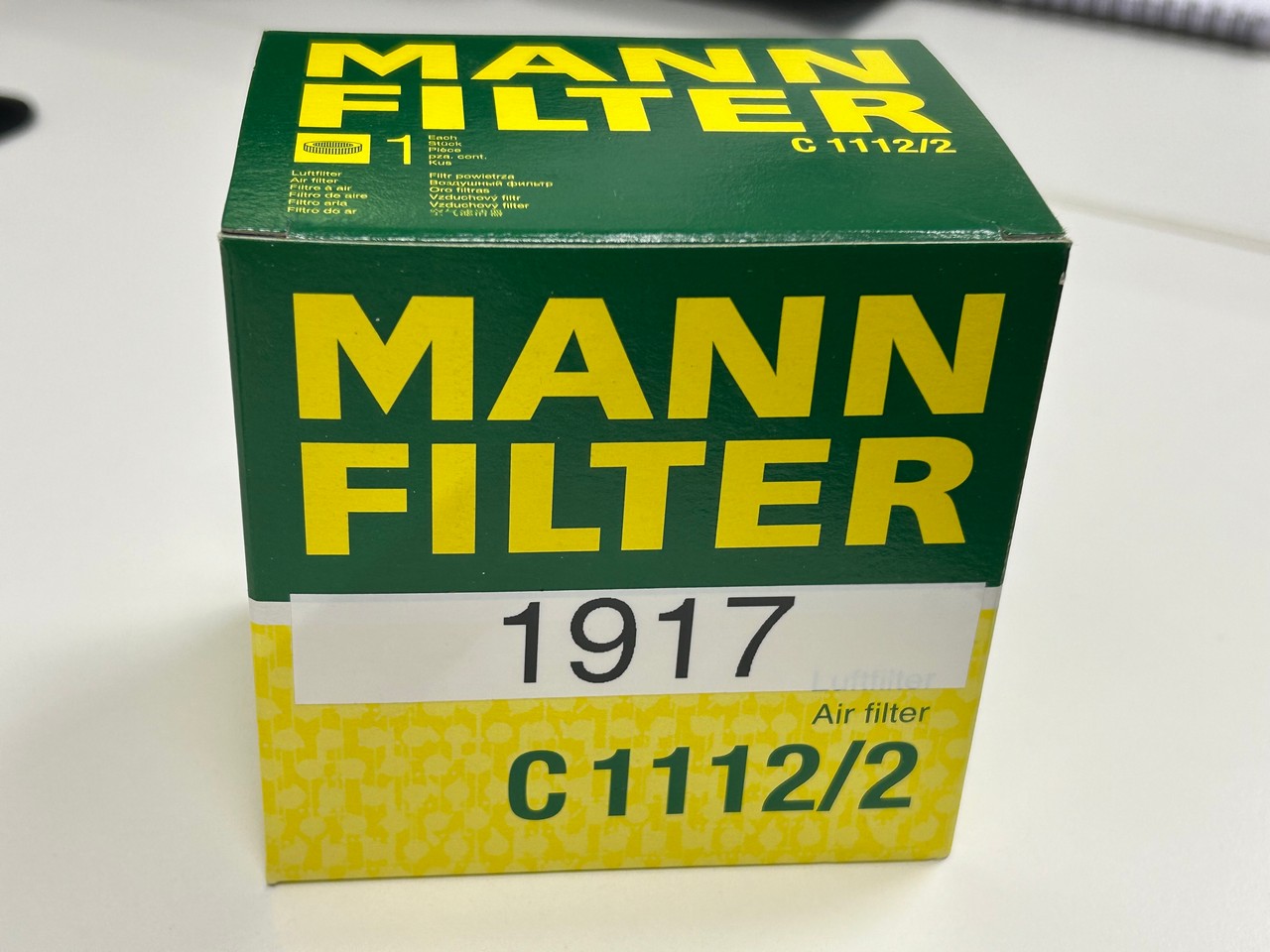 C 1112/2 MANN Filter Air filter