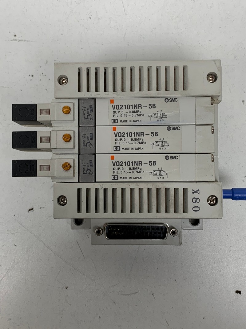 EXH 3 SMC Pneumatic Valve Bank Manifold 3 Port