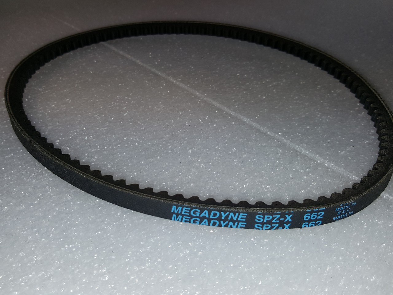 SPZ-X 662 Megadyne V TYPE BELT
