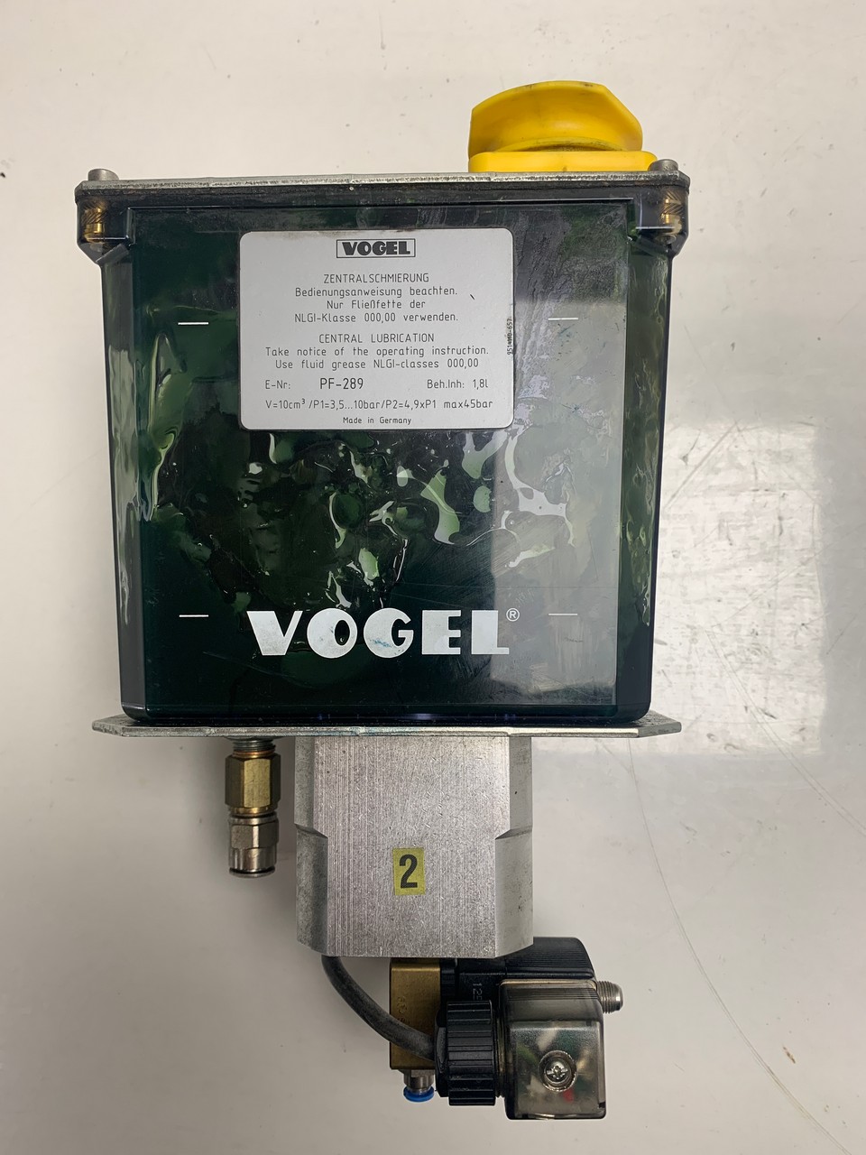PF-289 Vogel Piston Pump with Reservoir