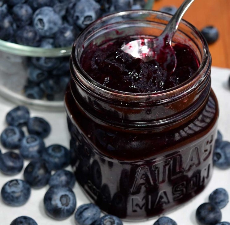 Blueberry jam