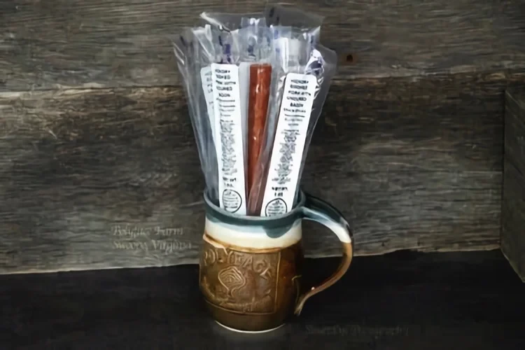 16 ct | POLYFACE PORK STICKS