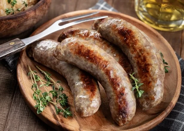 Smoked Cheddar Bratwurst
