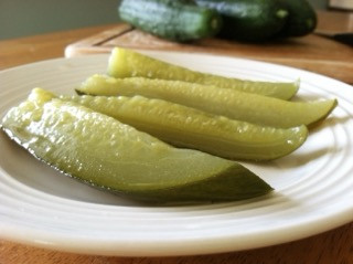 Garlic Pickle Spears | Choose Michigan