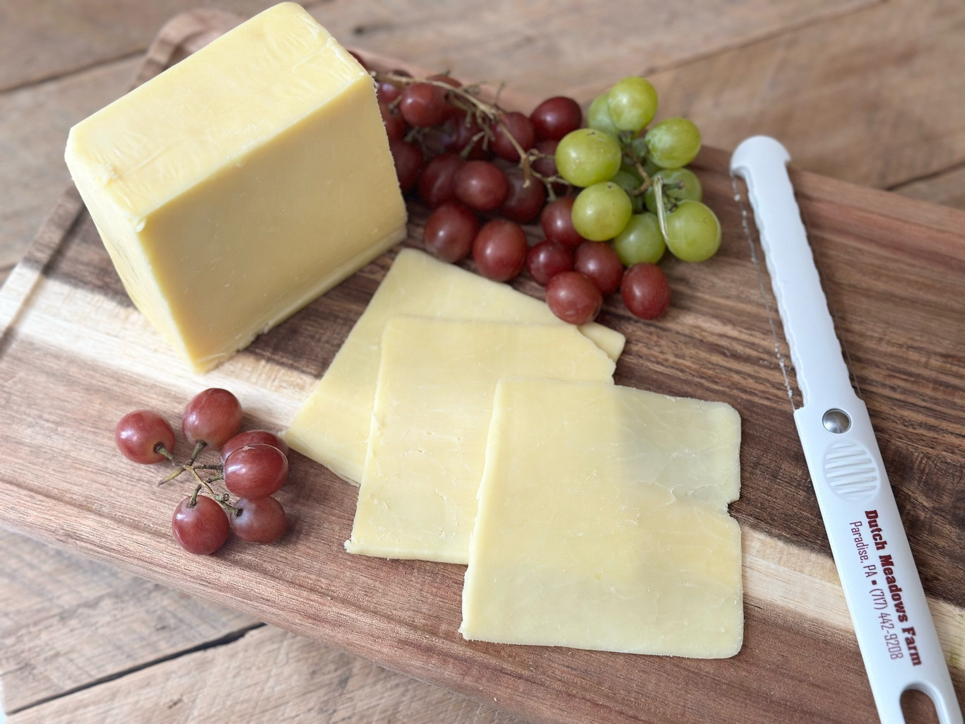 1 lb. Dutch Cheddar Cheese