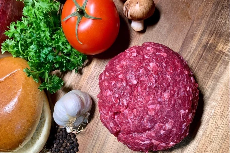 Ground Ostrich- 5 lbs