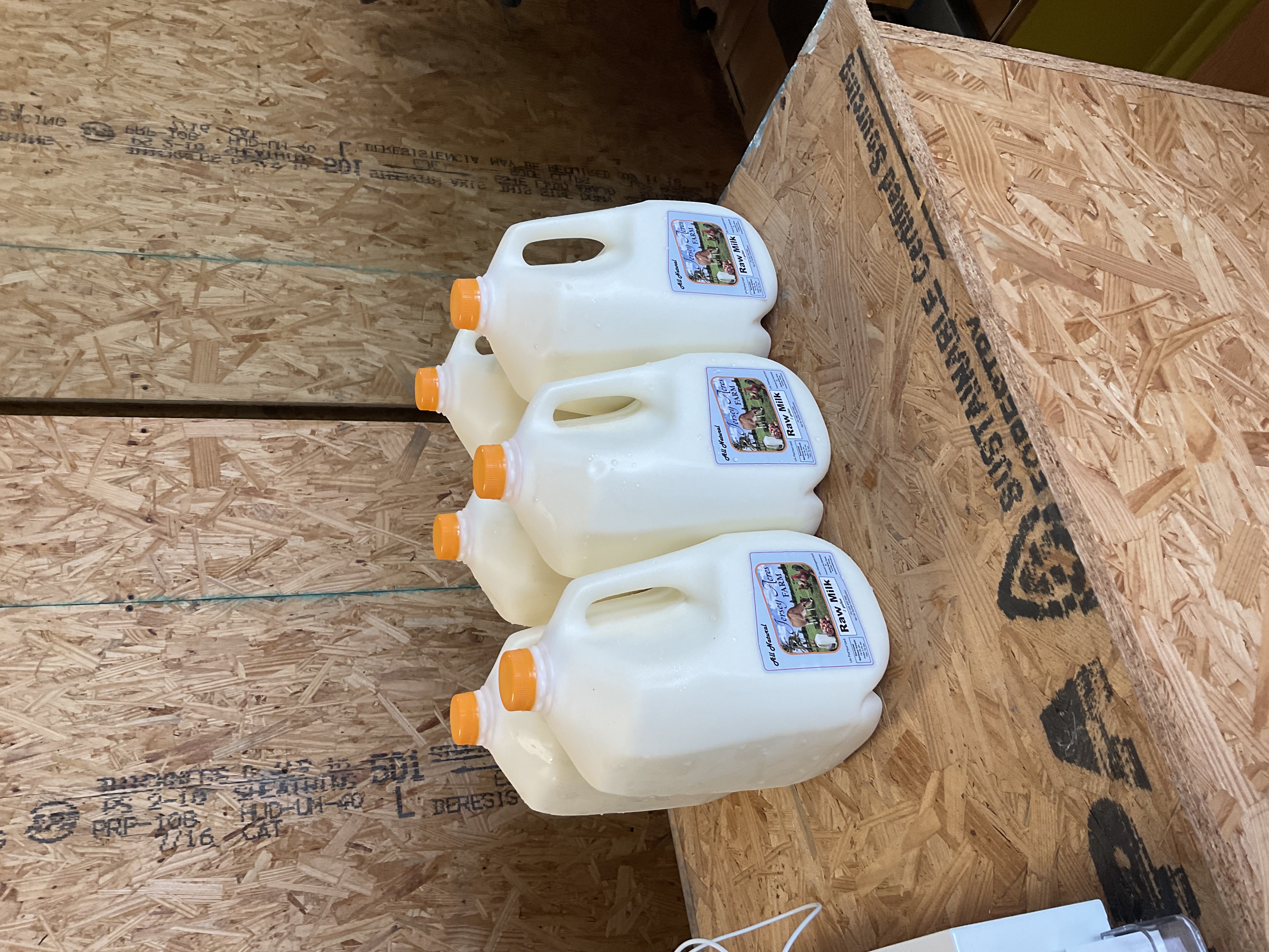 Milk, Raw, Jersey Acres Farm (Gallon), 6+ Bulk Orders