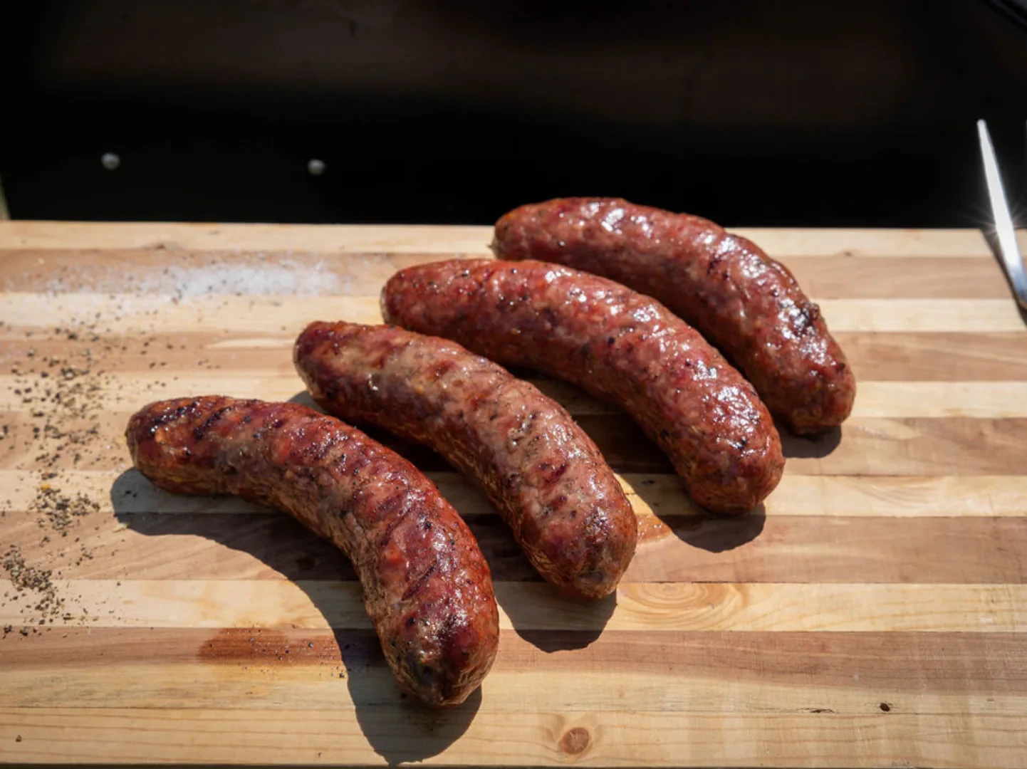 Hot Cheeseburger Bratwurst