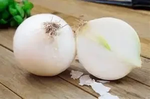 Fresh White Onions