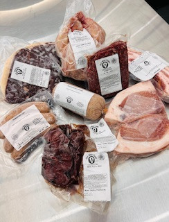 PACKAGE, WHOLE HOG