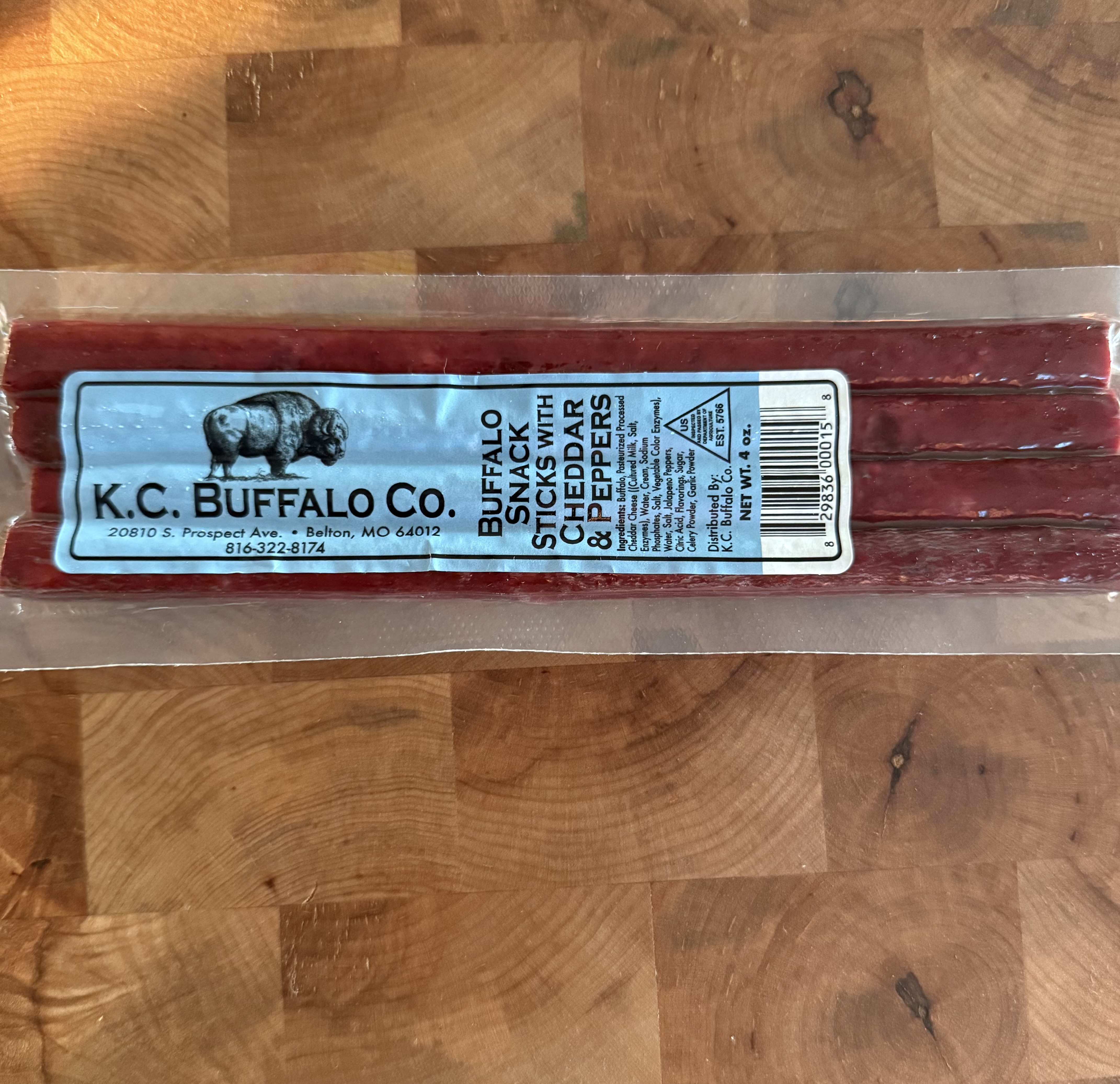 Bison Cheddar and Pepper Sticks