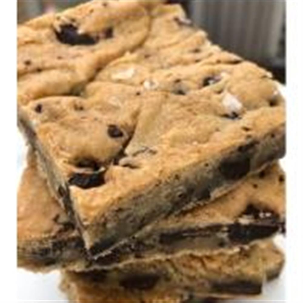 Tahini & Dark Chocolate Blondies