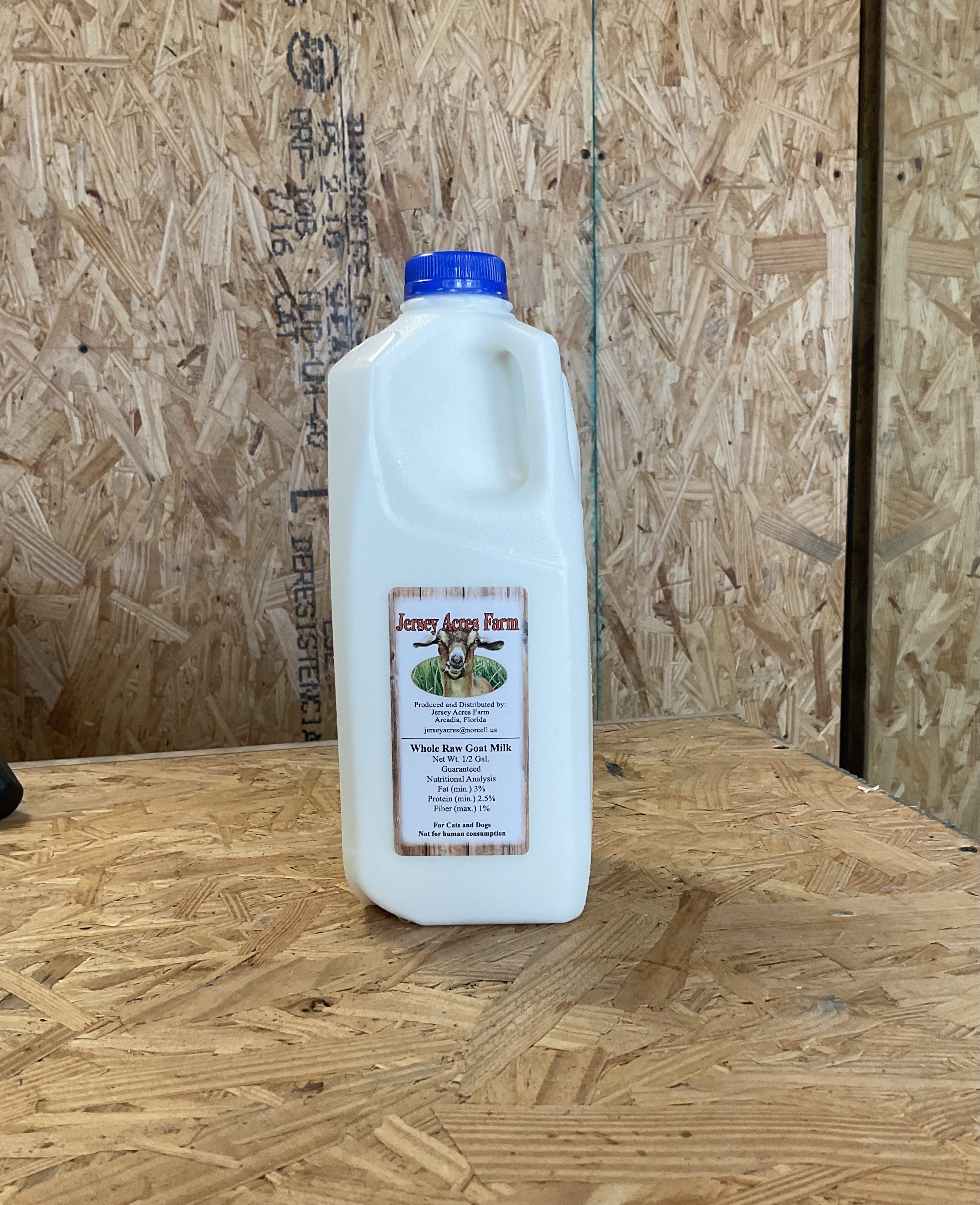 Milk, Raw Goat, Jersey Acres Farm (Half Gallon)