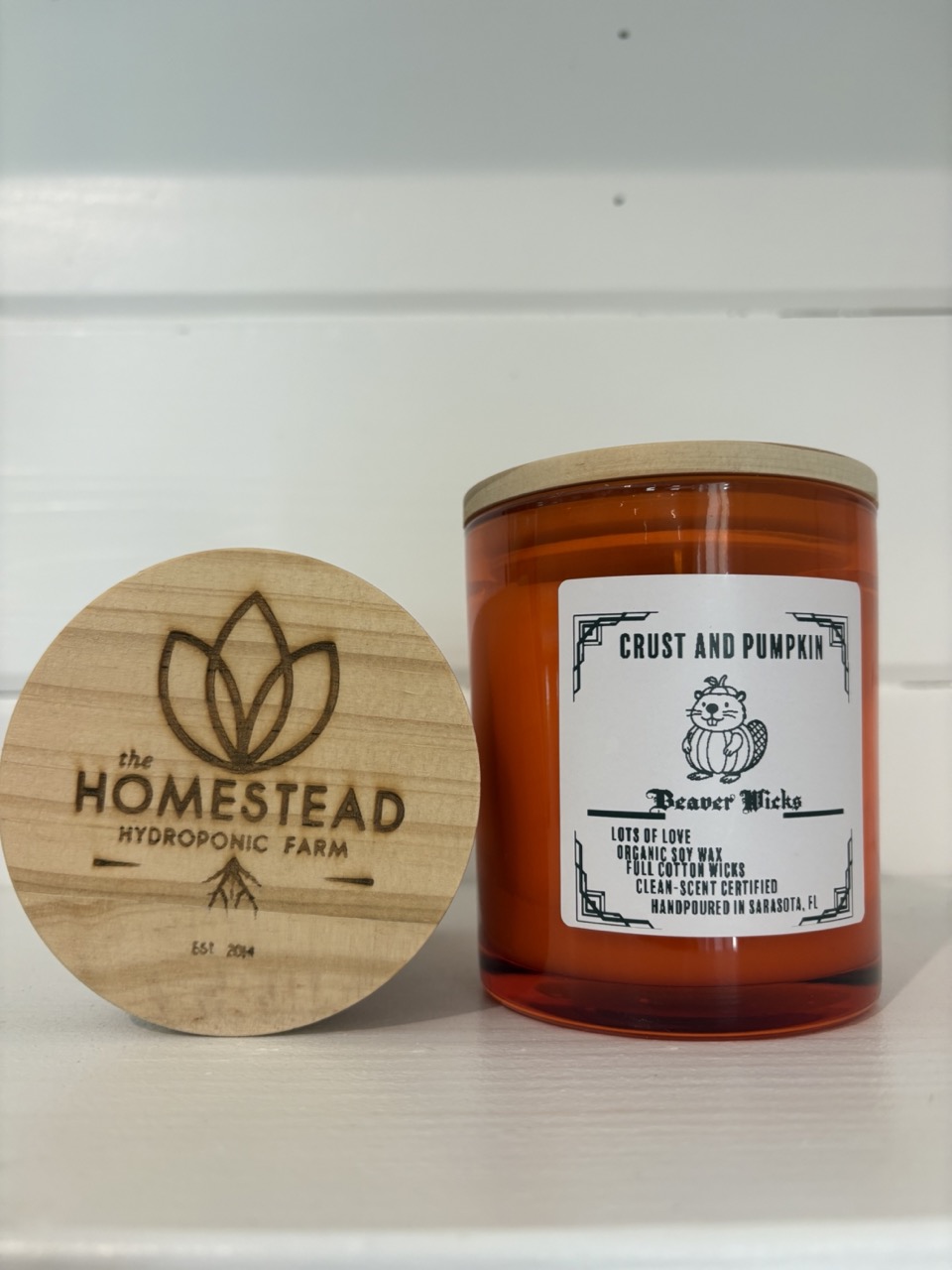 Crust and Pumpkin Candle