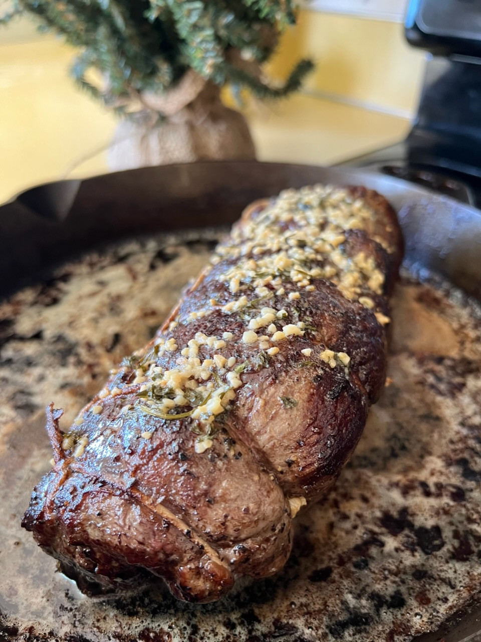 Tenderloin Roast Medium (filet mignon)
