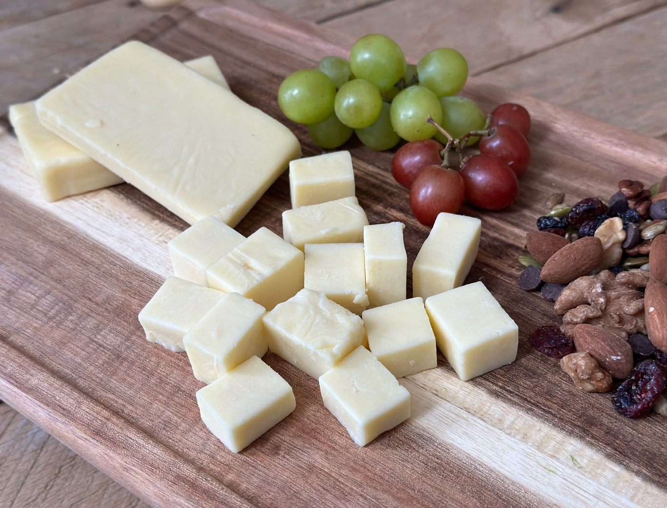 8 oz. Dutch Colby Cheese