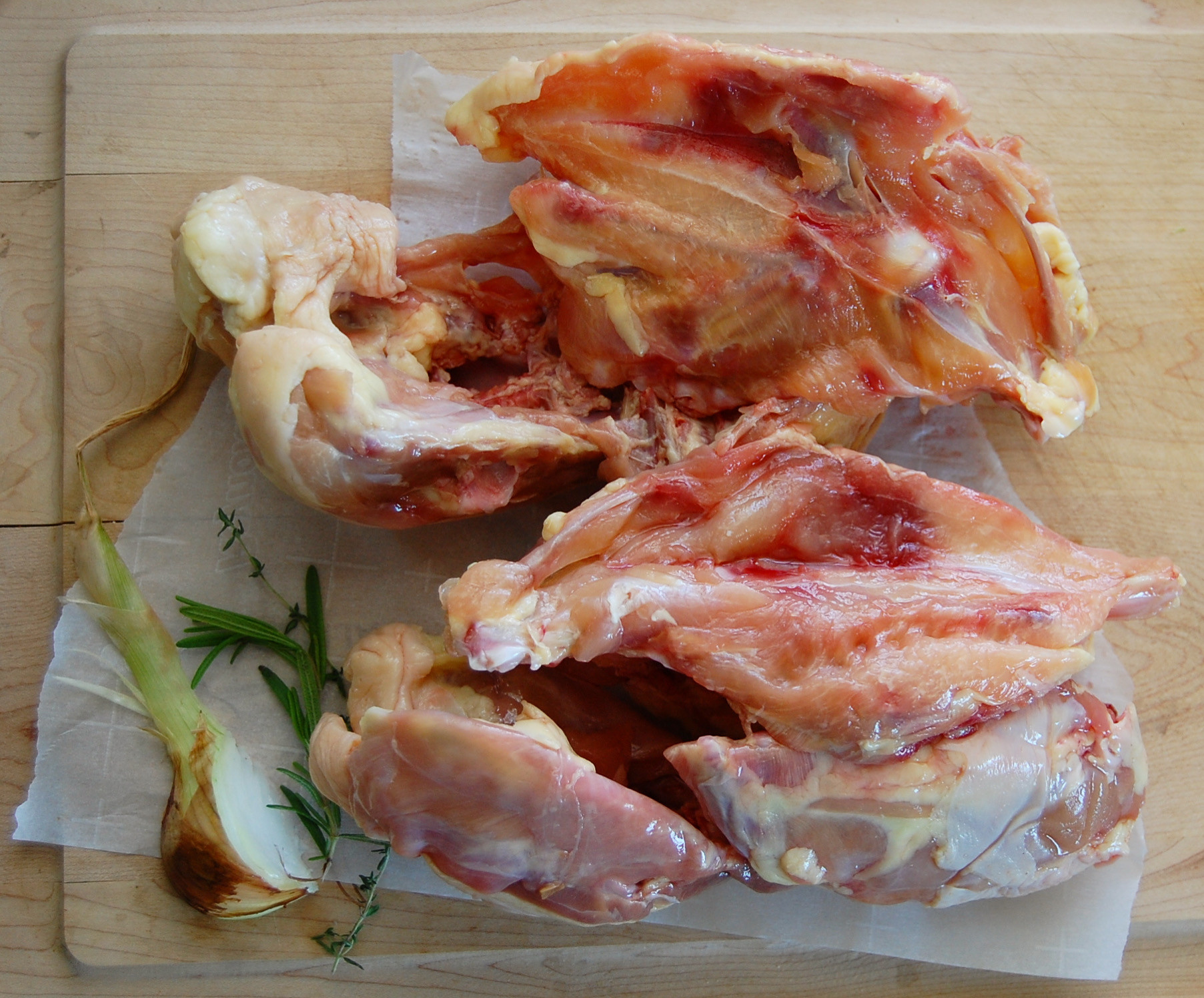 Meaty backs and breast (soup bones)
