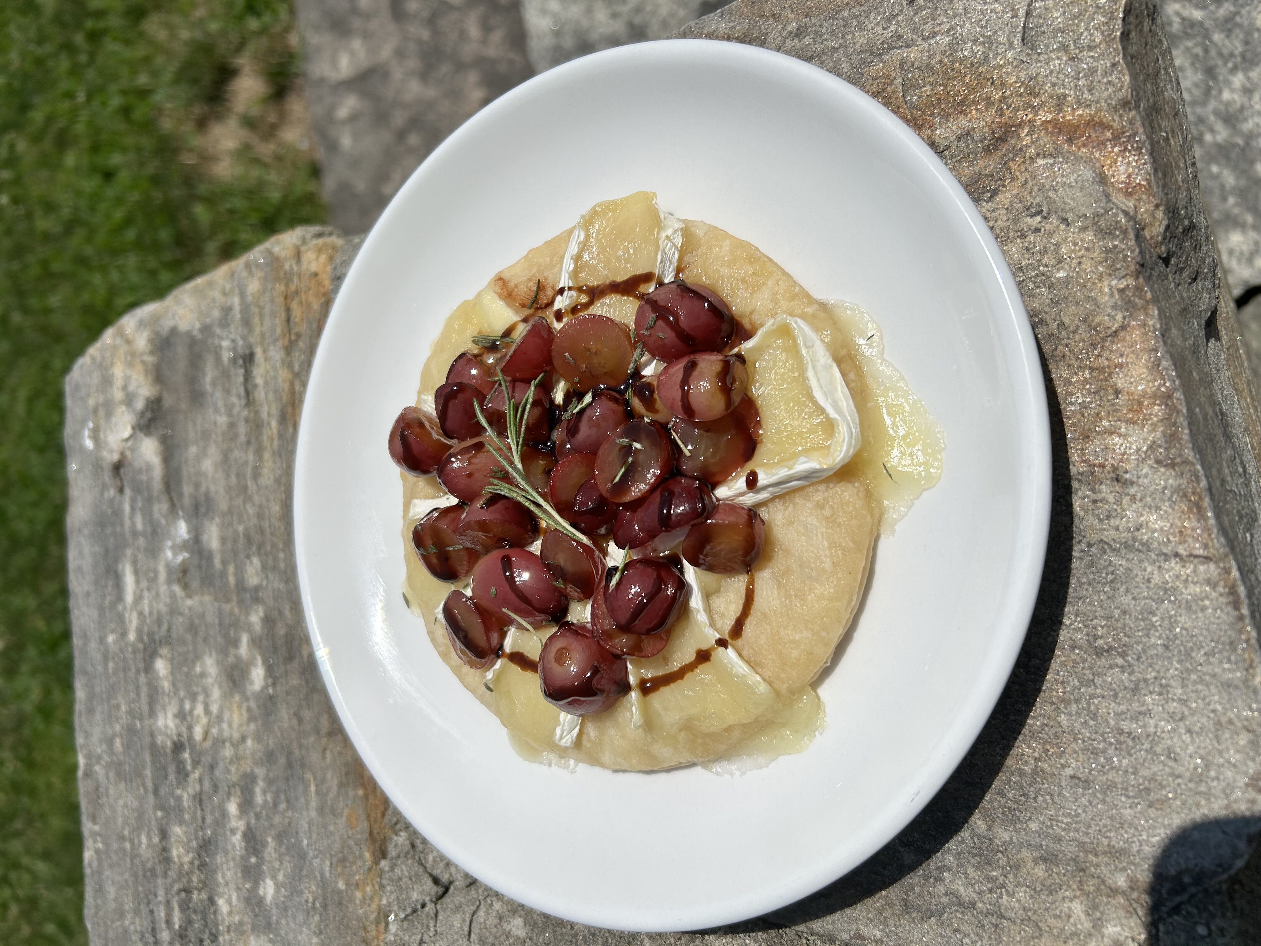 Tart - Baked Brie with Balsamic Rosemary Roasted Grapes