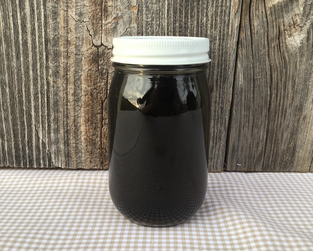 1 Pint - Grade A Maple Syrup (Glass)