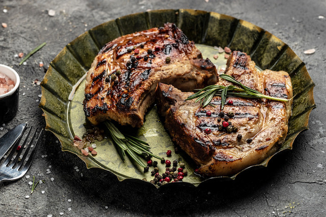 Hog - Chops (BONE-IN)