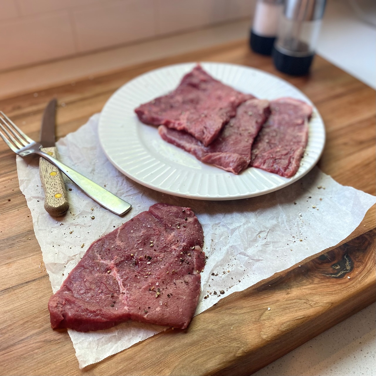 Thin Cut Beef Round Steaks (4 ct)