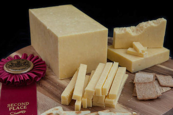 20oz. Raw A2A2 Paradise Cheddar Cheese