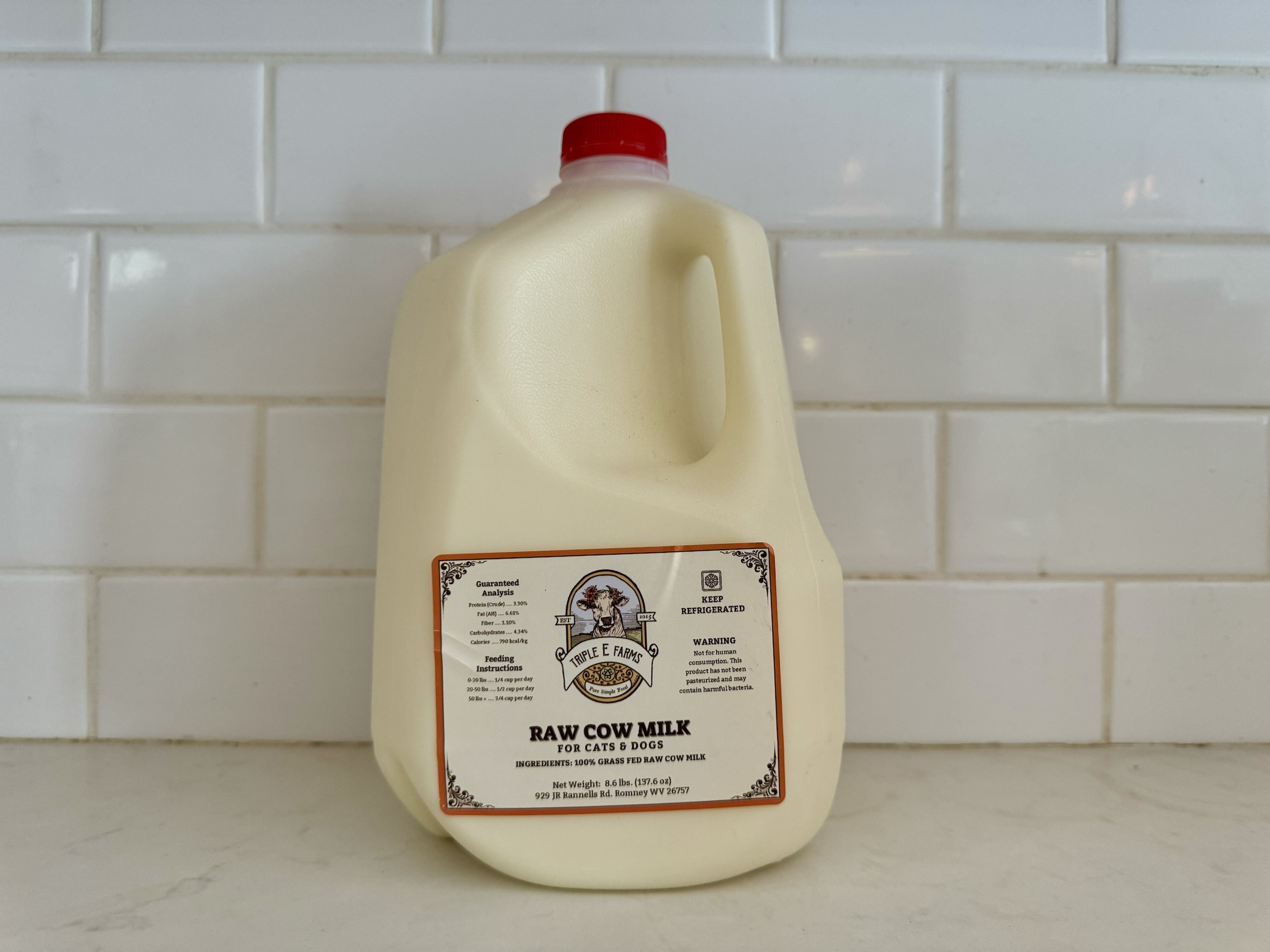 Raw Cow Milk for Cats & Dogs, 1 Gallon in Plastic*