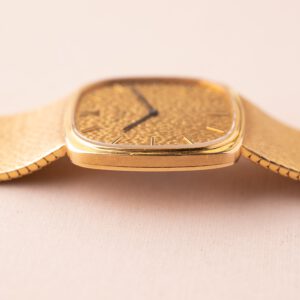 1970s Patek Philippe 3666-1 Yellow Gold Cushion - Image 16