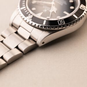 1993 Rolex 16610 Submariner - Image 15