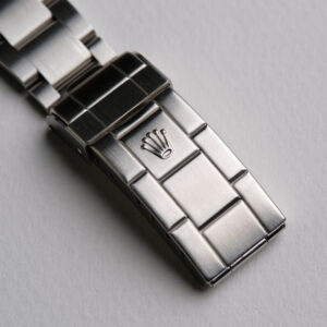 2007 Rolex 16610LV Lime Kermit Submariner - Box and Papers - Image 10