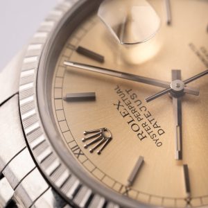 1991 Rolex 16220 Tropical DateJust - Unpolished - Image 6