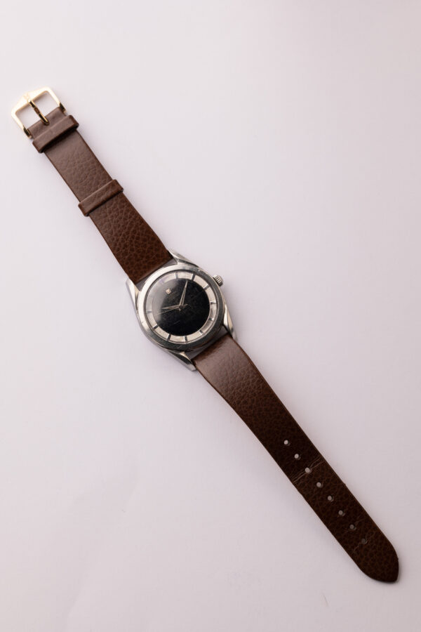 Universal Polerouter Black Dial