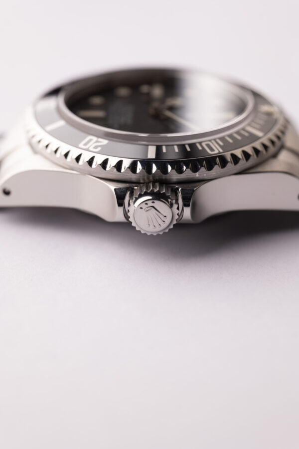 1982 Rolex 16660 Sea-Dweller