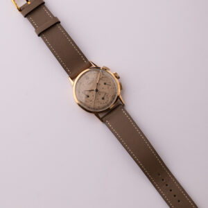 1950’s Rare Vintage Universal Geneve Compax – 18kt Rose Gold - Image 2