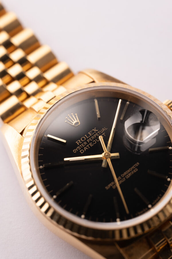 1991 Rolex 16238 Yellow Gold Black Dial Datejust Unpolished