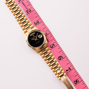 1993 Rolex 18238 Yellow Gold Onyx Daydate W/Guarantee - Image 3