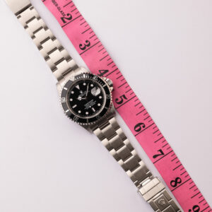2001 Rolex 16610 Submariner W/ Papers - Image 3