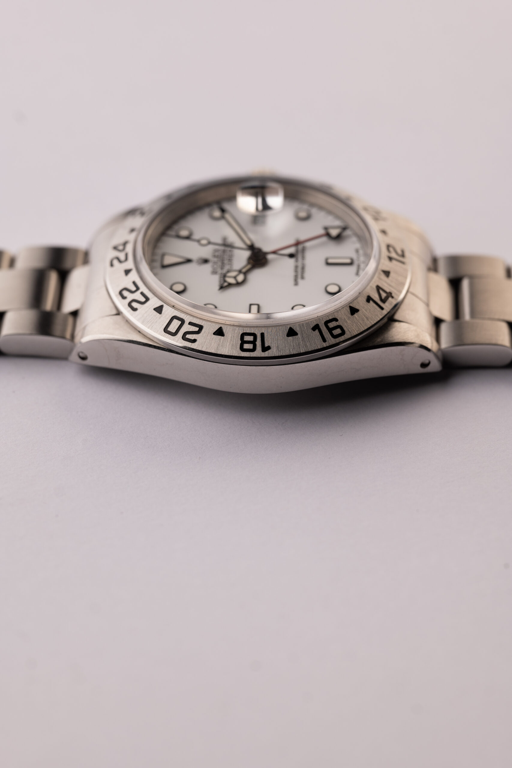 1991 Rolex 16570 Polar Explorer II - Full Set | Grey and Patina