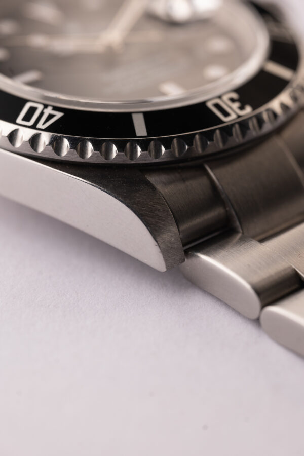 2007 Rolex 16610 Submariner