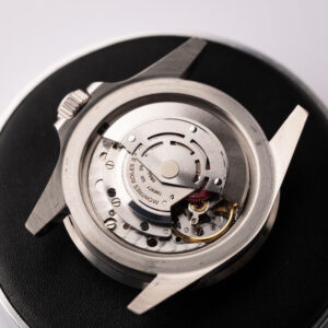 1985 Rolex 5513 White Gold surround Submariner - Image 14