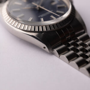 1983 Rolex Sea Blue 16030 Datejust W/ Papers and tags - Image 6