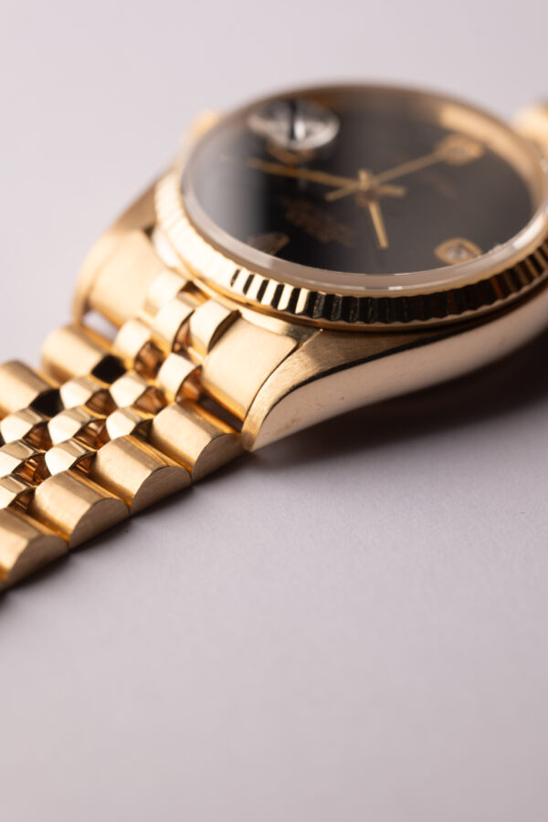 1980 Rolex 16018 Yellow Gold Onyx Diamond Dial Datejust