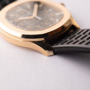 1999 Patek Philppe JPS 5065J Yellow Gold Aquanaut W/Extract - Image 6