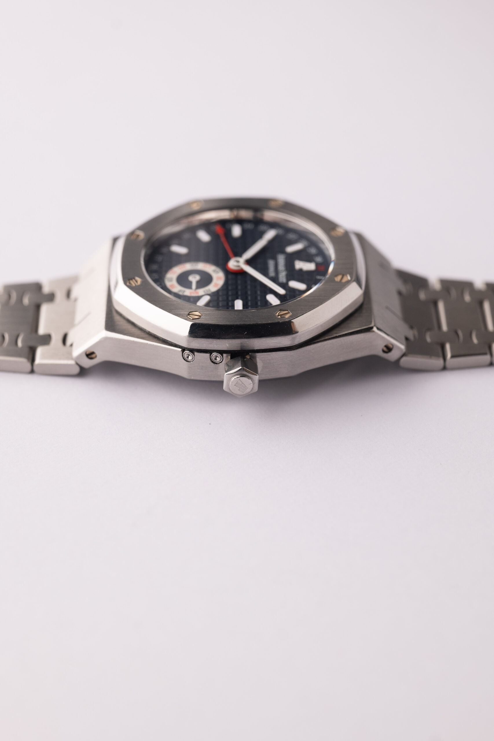 25920st Audemars Piguet 25920ST Mk. I Blue Quantieme Annuel Royal Oak | Grey ...