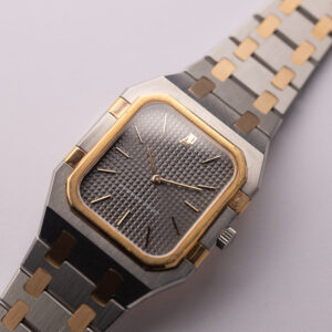 Audemars Piguet 6005SA Quartz Royal Oak Jumbo Two-Tone - Image 3